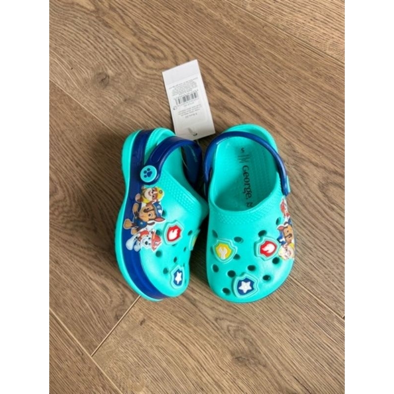 Dép crocs bé trai xanh chó cứu hộ
