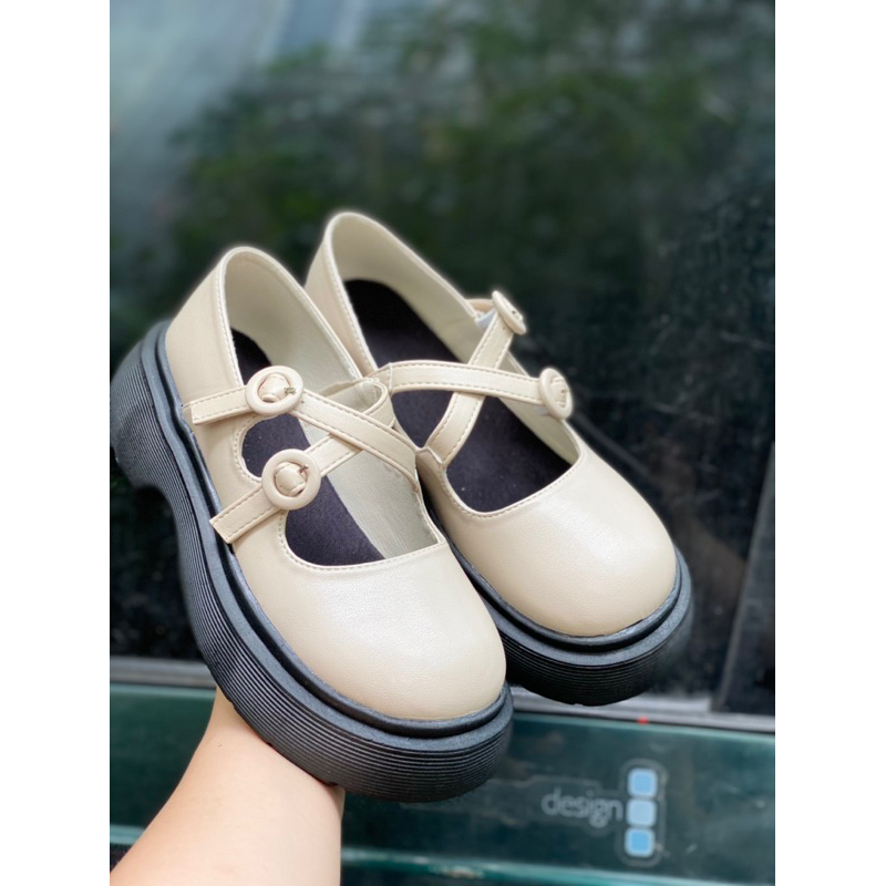 Giày Mary Jane mũi tròn đi hai kiểu
