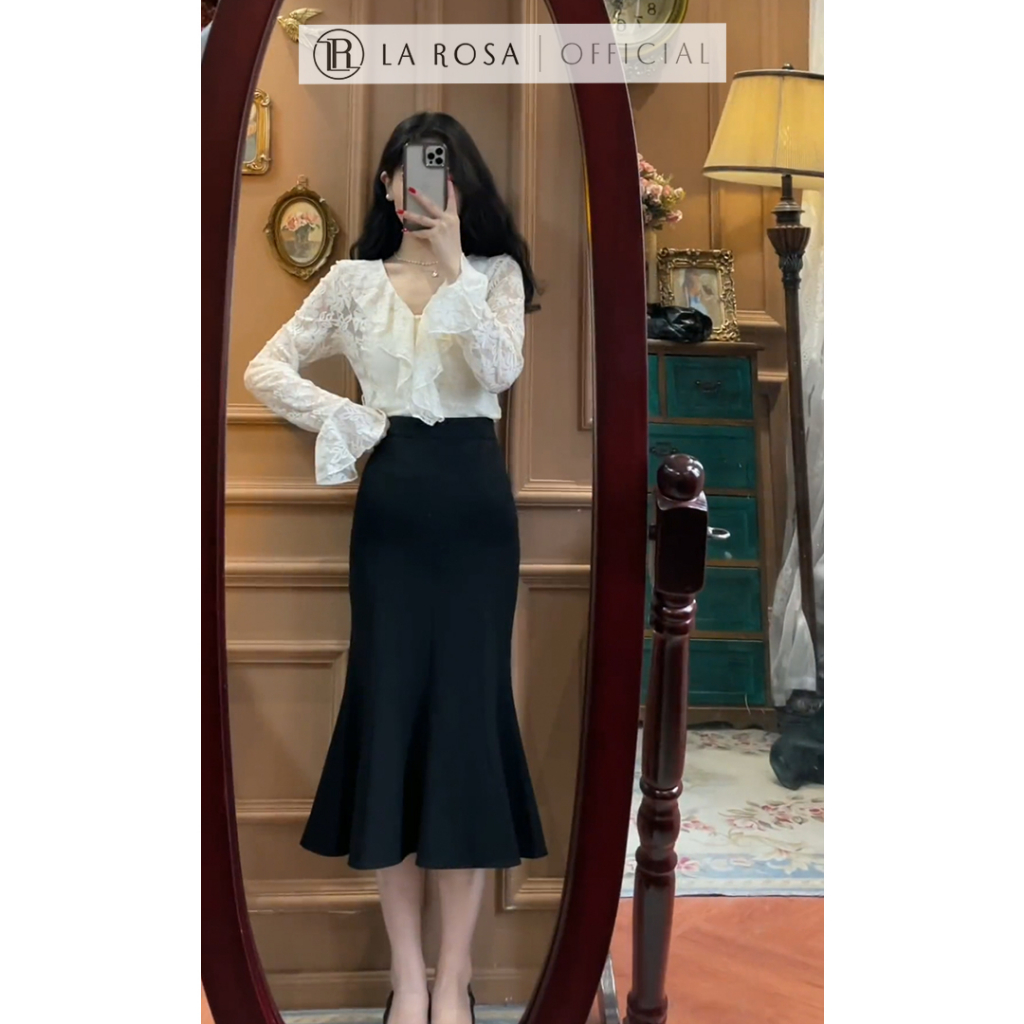 Set Công Sở Áo Sơ Mi Ren Cổ Bèo Chân Váy Đuôi Cá LAROSA Kiểu Dáng Lịch Sự Sang Chảnh, Chất Vải Cao Cấp Mềm Mịn S1039