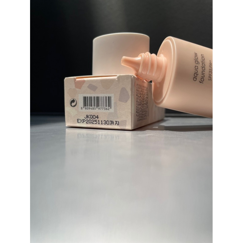 Kem nền BOEAN: Aqua glow foundation