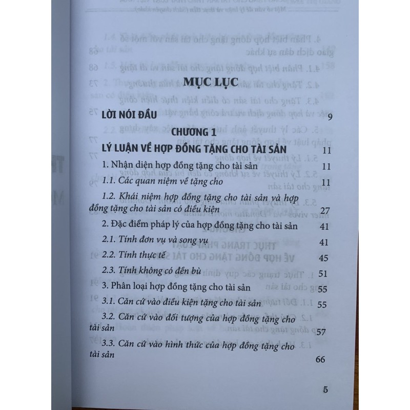 Sách - Hợp đồng tặng cho tài sản theo pháp luật Việt Nam - Một số vấn đề lý luận và thực tiễn