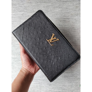 Ví cầm tay da đà điểu size đại | ví clutch da đà điểu khóa số | màu đen và nâu | bảo hành 24 tháng.
