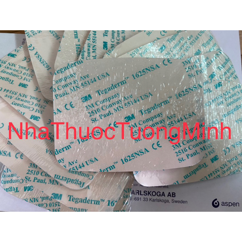 Miếng Dán Trong Suốt 3M Tegaderm 1625_NSA 1 Gói 12 Miếng Dán 8cmx6cm