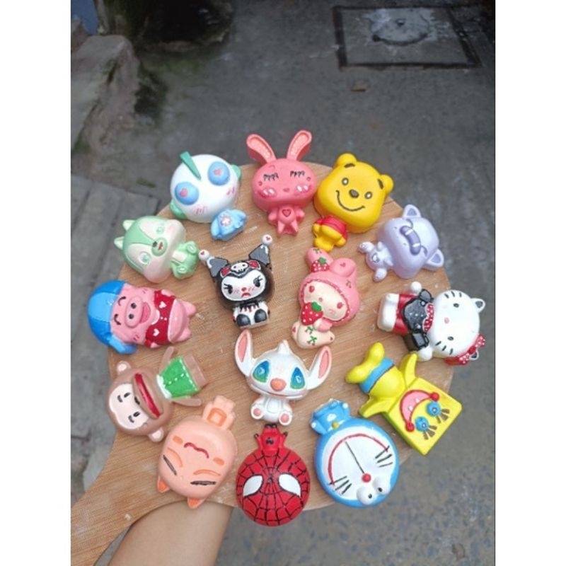 Tượng tô màu thạch cao mini