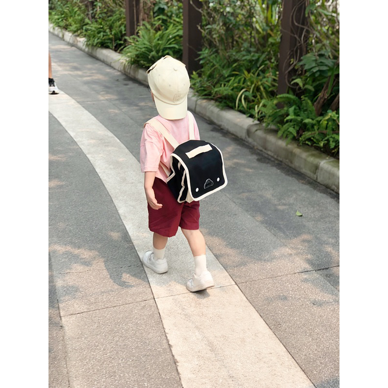 Balo vuông cute cho bé