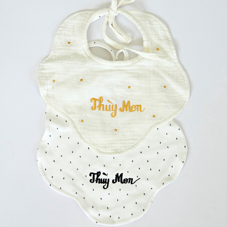 Yếm Thêu Tên theo yêu cầu Bunnie Blossom Cho Bé