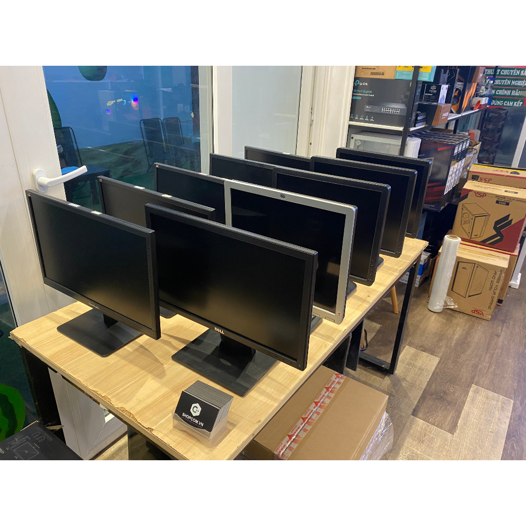 Màn hình máy tính giá rẻ Dell Monitor E1713S | 17inch | TN | HD+ | 60Hz – 5ms | 83% sRGB | 5:4 ratio chính hãng Shopcom