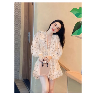 Set áo bẹt vai bo chung + váy + choker hoa