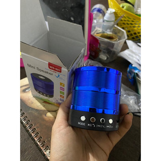 Loa bluetmtooh mini kem thẻ nhớ 2g ,sài được 3-4 tiếng có kết nối blt dung bẫy cut sẻ