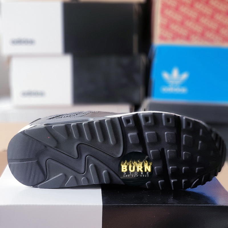 Giày Air Max 90 Essential Wolf Grey, size 41, real 2hand