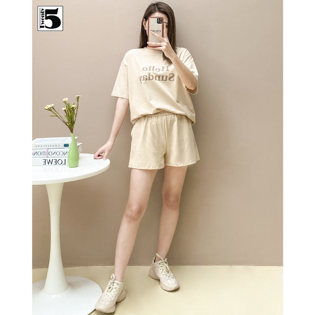 Set bộ áo thun dáng rộng in chữ và quần short cạp chun Twentyfive 4640