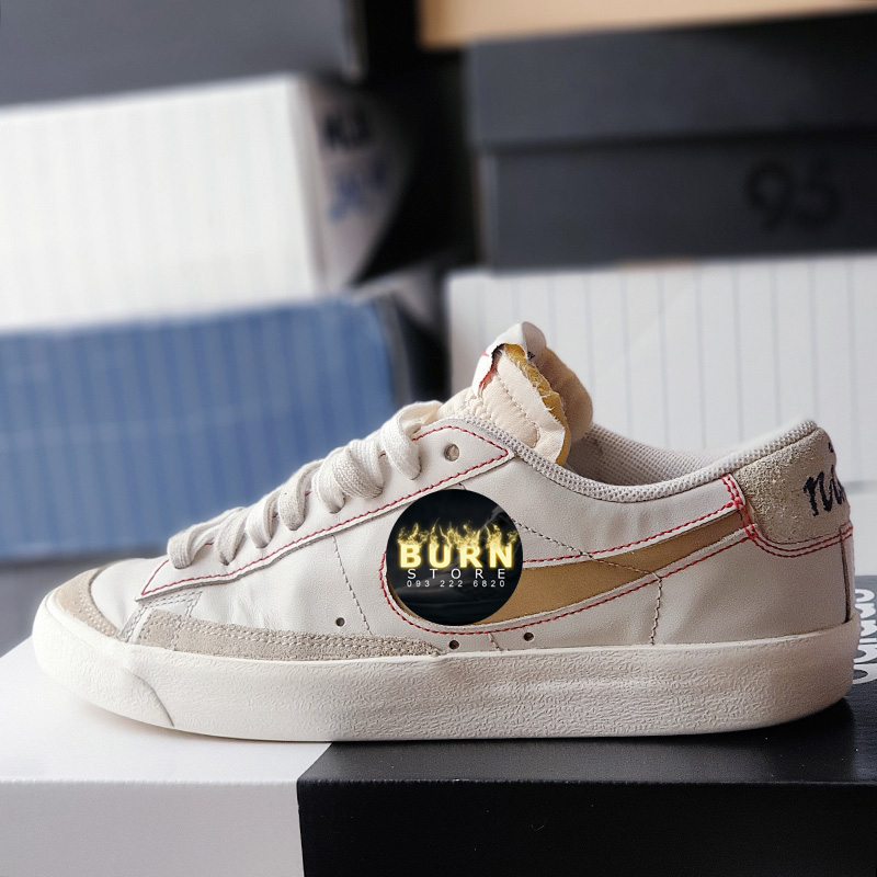Giày Blazer Low 77 Grey White Removable Swoosh, size 42.5, real 2hand