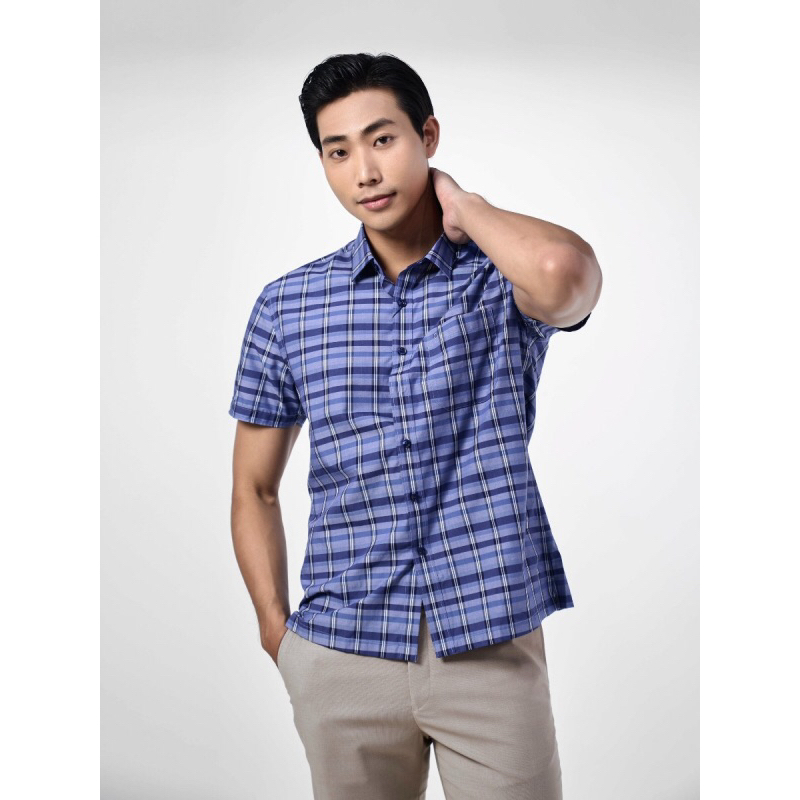 Áo sơ mi owen ngắn tay màu caro lớn navy body fit vạt ngang vải bạc hà AB230113NT