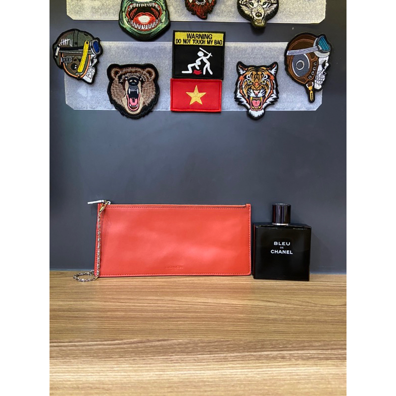 Clutch si hiệu Coach