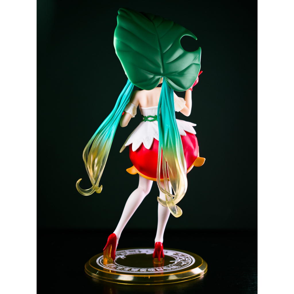 MÔ HÌNH CHÍNH HÃNG Hatsune Miku - Wonderland Figure - Thumbelina ver.