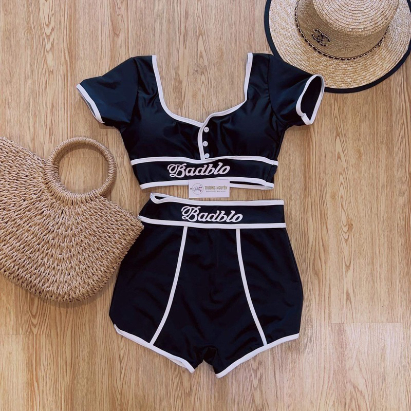 Pass bikini lựa mẫu