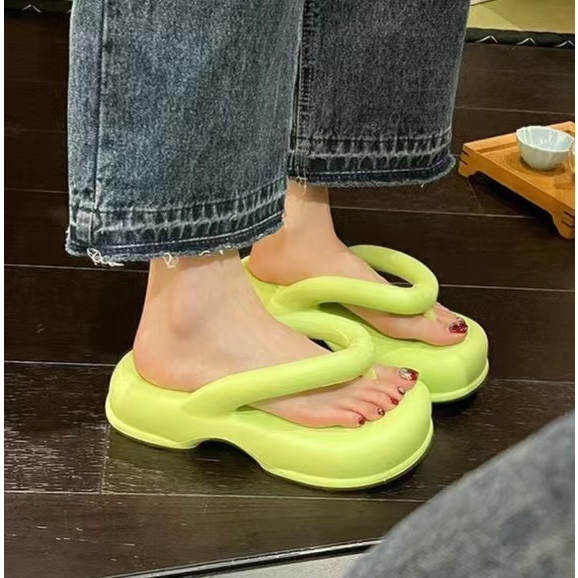 Dép tông đế dày dép nữ mùa hè 2023 thời trang