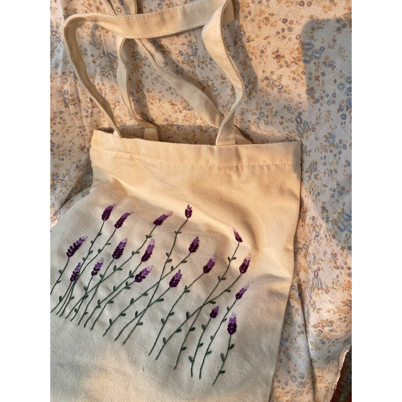 Túi tote thêu tay hoa oải hương
