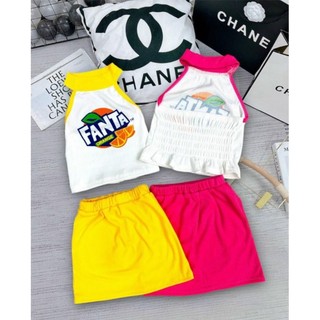 Bộ bé gái chọn trên live.