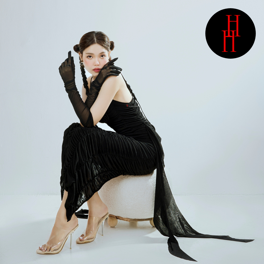 Đầm body hai dây nhún phối dây tua rua kết hoa dài qua gối màu đen - trắng HDT307 Hỉn Hỉn Store