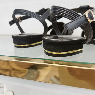 Sandal rọ CN gót vuông bít mũi fullbox