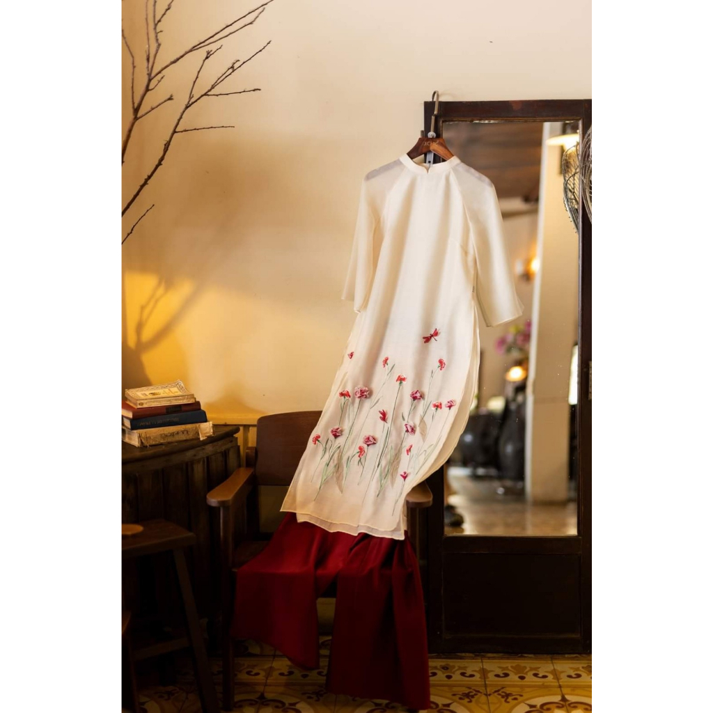 Áo dài cách tân nữ dáng xuông đính kết chất liệu tơ organza cao cấp - Xưởng may Áo dài HQ - HQ18
