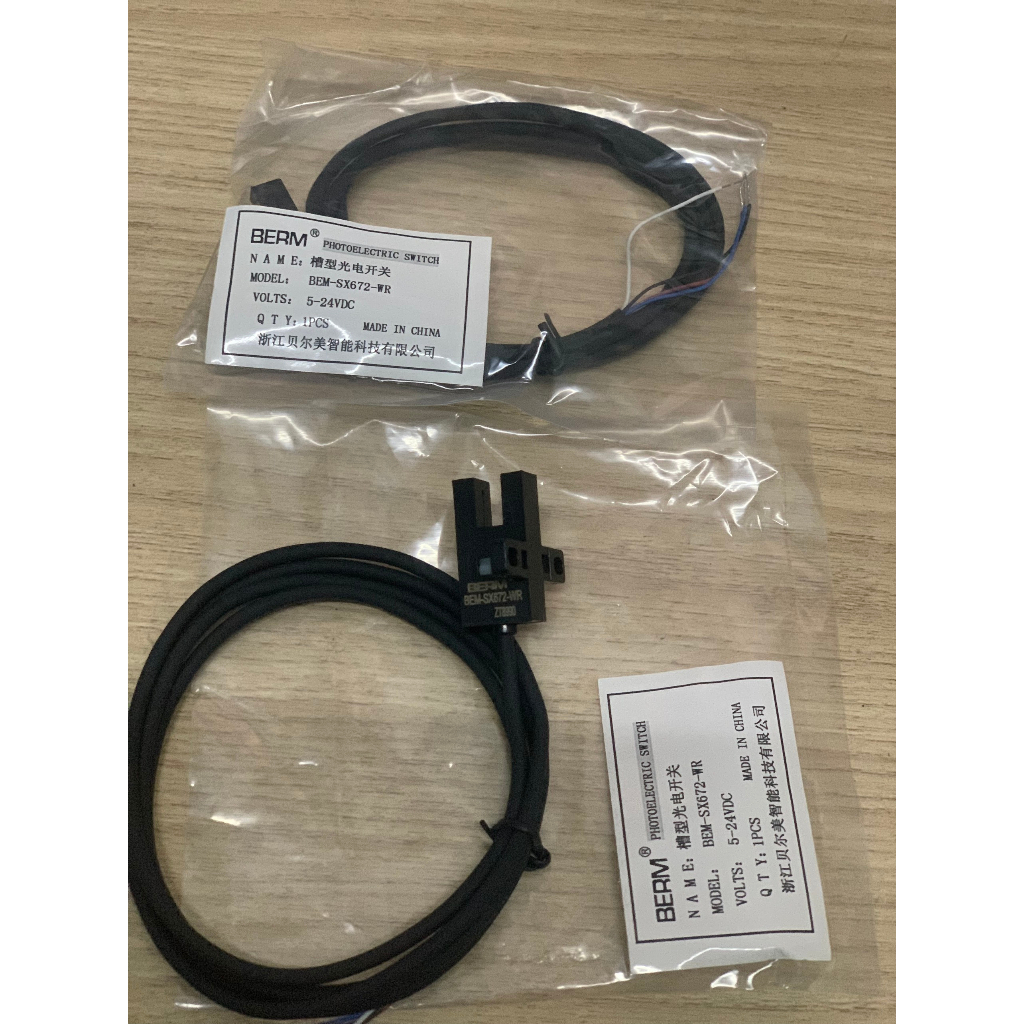 Cảm biến EE-SX672-WR