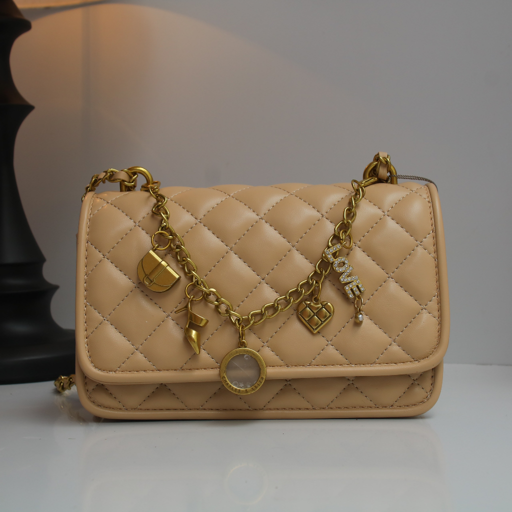 {BẢN QUÀ TẶNG} Túi kẹp nách + đeo chéo FULL BOX size 20cm*8cm*13cm kèm charm tháo rời CK2-70840477