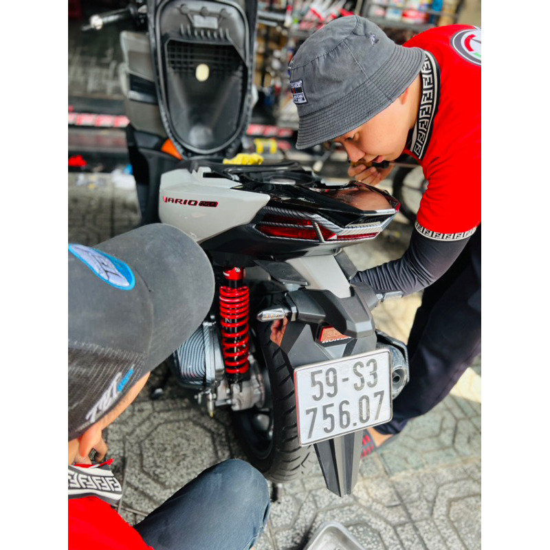 Phuộc Profender gắn lead/Vario125/150/160