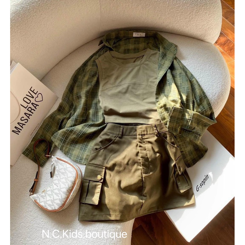 Set 3ct áo sơ mi , áo 3 lỗ kèm váy chất vãi mềm mịn siêu xinh cho bé gái , nhìn là mê luôn á