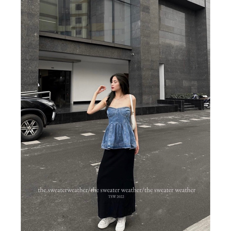 ÁO QUÂY DENIM CÚP NGỰC DÁNG PEPLUM KHOÁ LƯNG hot hit