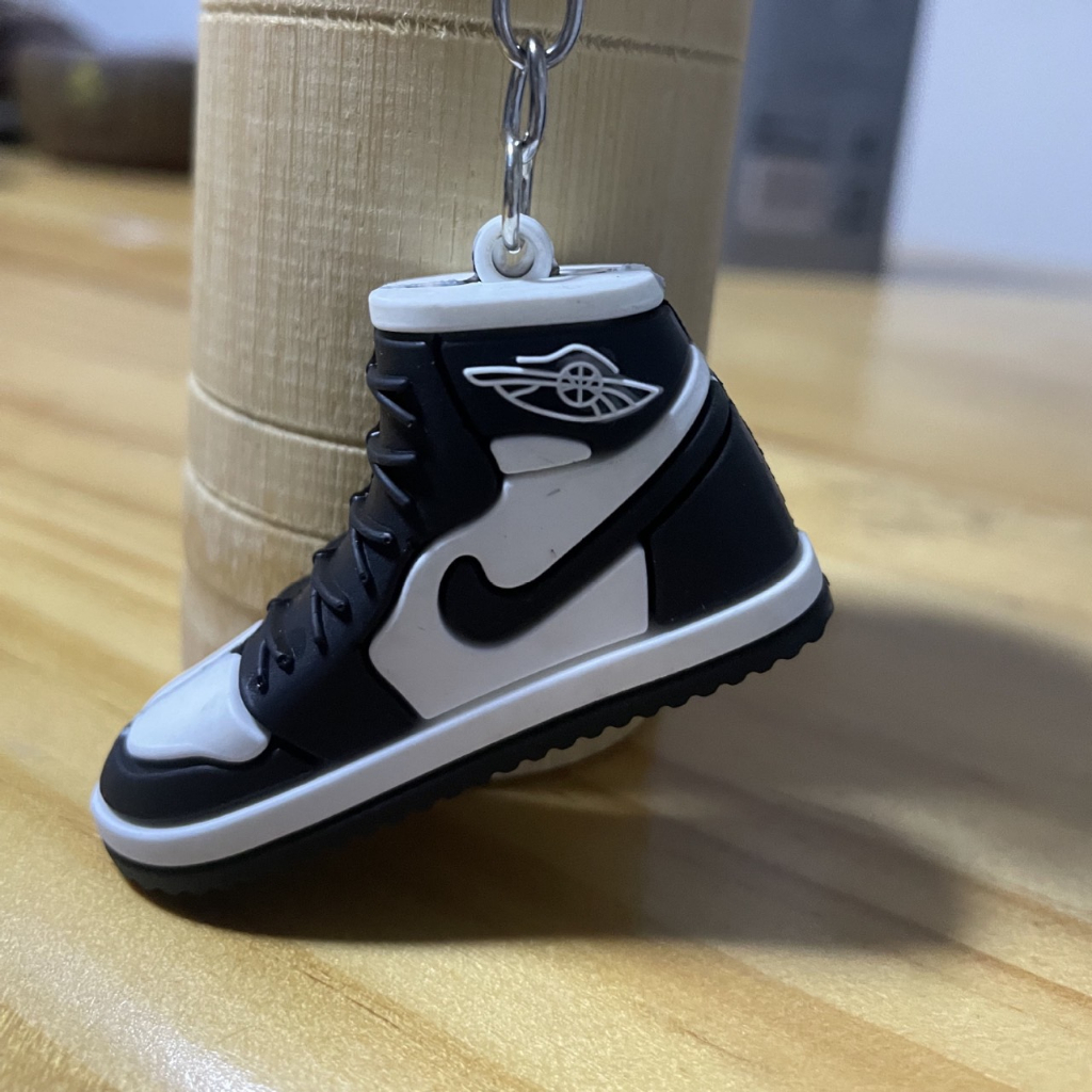 Móc Khóa Giày Nike Hot Hit Dễ Thương Treo Chìa Khóa, Balo Túi Xách Siêu Đẹp