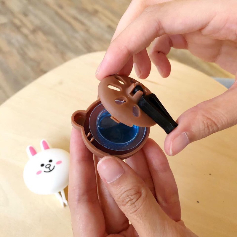 Set 2 Cái Kẹp Thơm Gấu Line Tiện Lợi - Kẹp Xe OTO - Kẹp Máy Lạnh - Quạt Hơi Sương - Phòng Ngủ