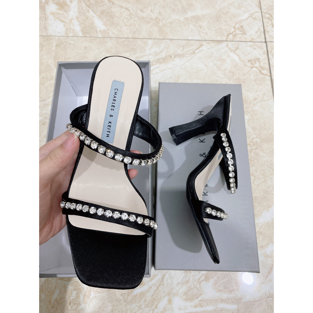 GIÀY SANDAL CAO GÓT NỮ CAO 7 PHÂN QUAI MẢNH MÀU ĐEN TRẮNG HOT 2023