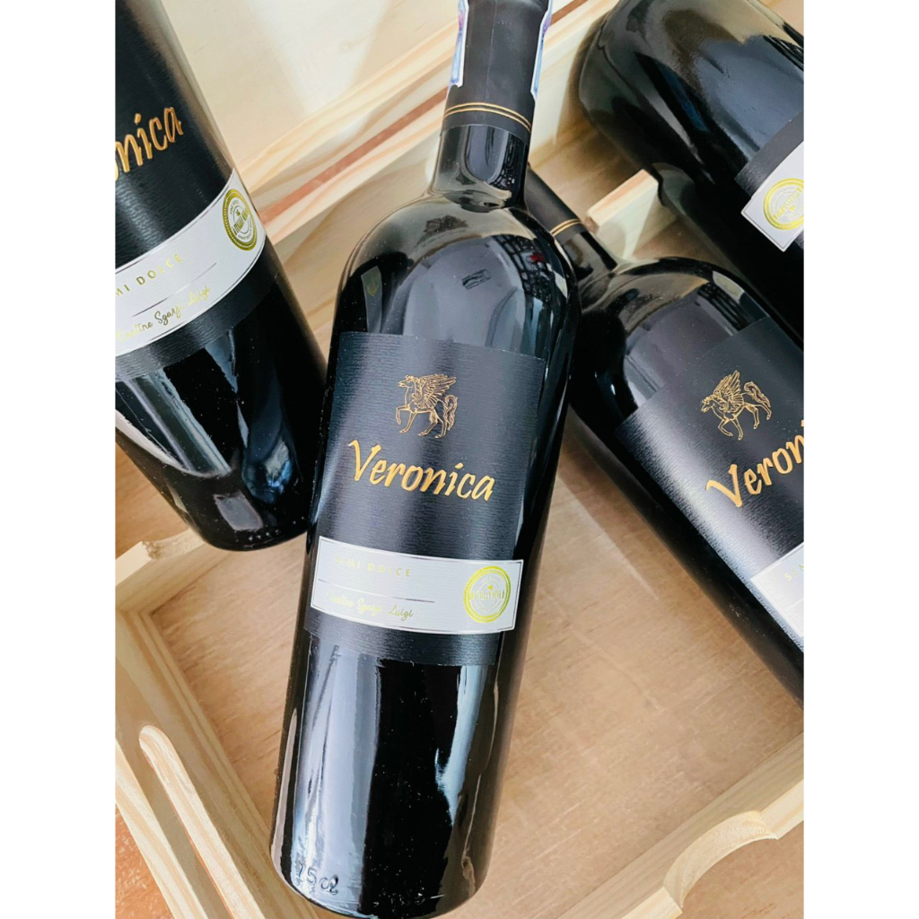 Rượu Vang Ý Ngọt VERONICA Semi Docle 10.5%