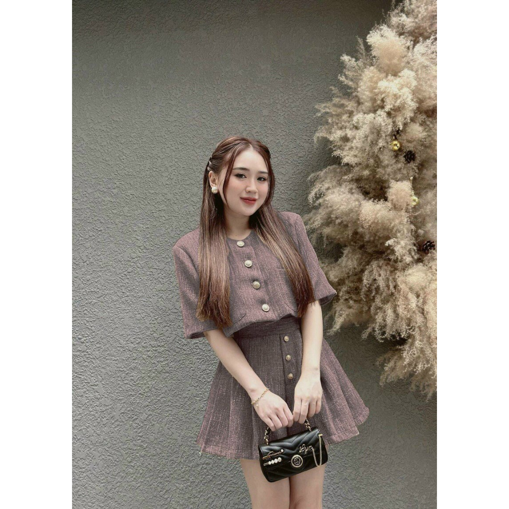 Set bộ nữ thời trang cổ tròn dài tay đính nút kèm quần đùi cực kì tôn dáng mặc đi chơi dự tiệc, siêu xinh