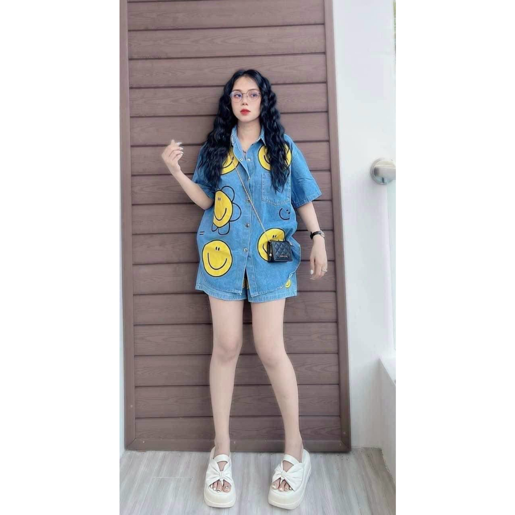 Sét bộ sơ mi jean in hình mặt cười cute_bộ nữ from rộng tay ngắn hottren,thời trang dạo phố siêu xinh