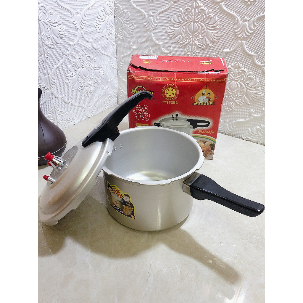 Nồi áp suất nấu gas xinbao 18cm,20cm ,22cm ,24cm ,26cm ,28cm,30cm