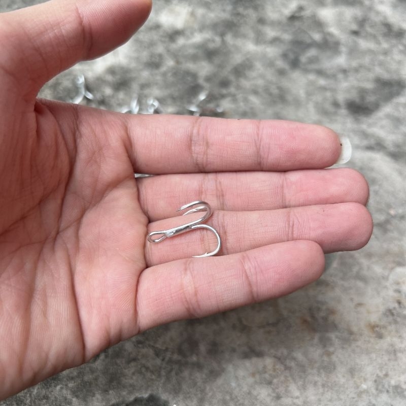 Lưỡi ba tiêu BKK 4X - Siêu khỏe, Siêu Cứng- lưỡi Câu Lure