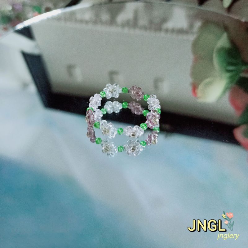 Vòng cổ kết hoa hạt cườm màu tím mã N012