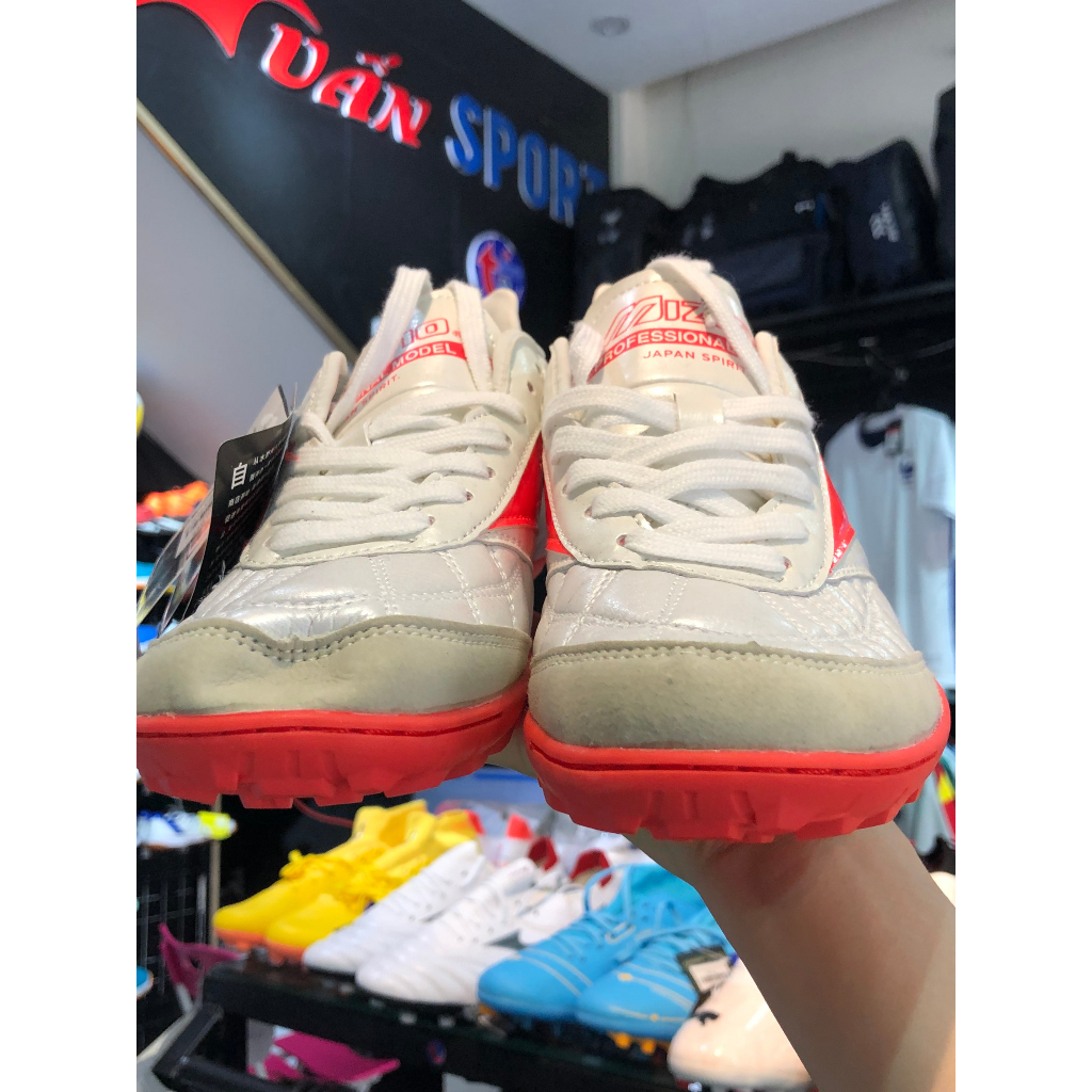 Giày đá bóng sân nhân tạo MIZUNO MORELIA NEO TF - TRẮNG HỒNG