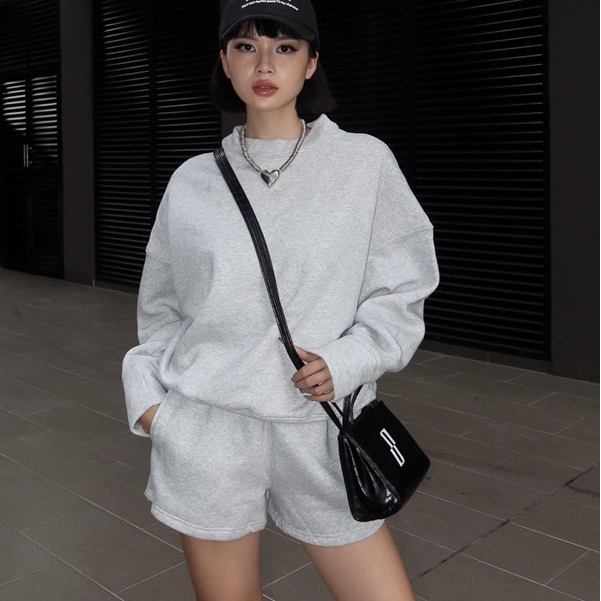 Bộ nỉ đùi xám tiêu