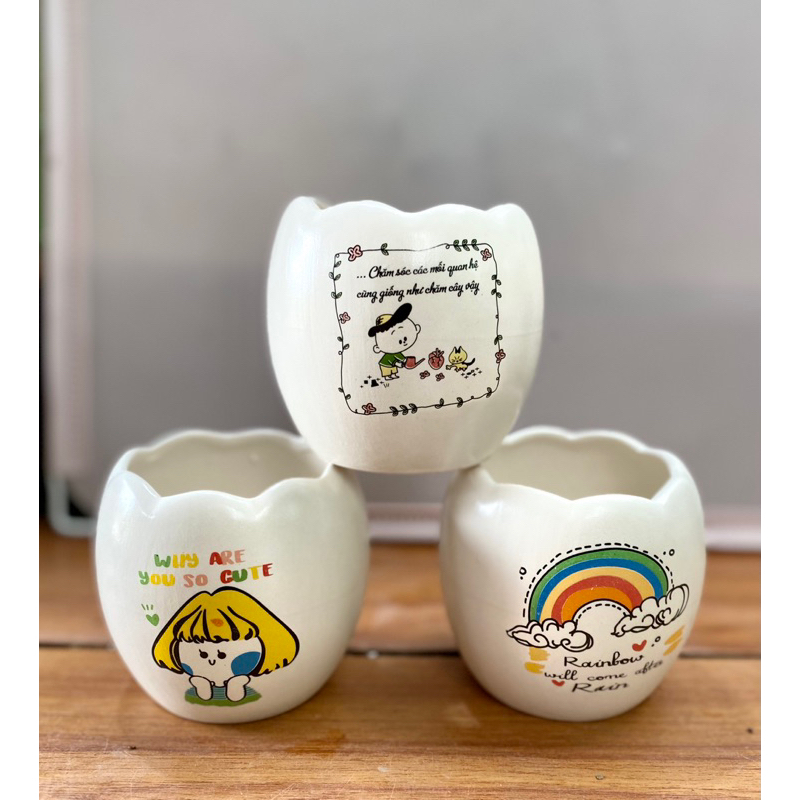 Chậu mini in hình trồng sen đá , cẩm nhung size 8x8