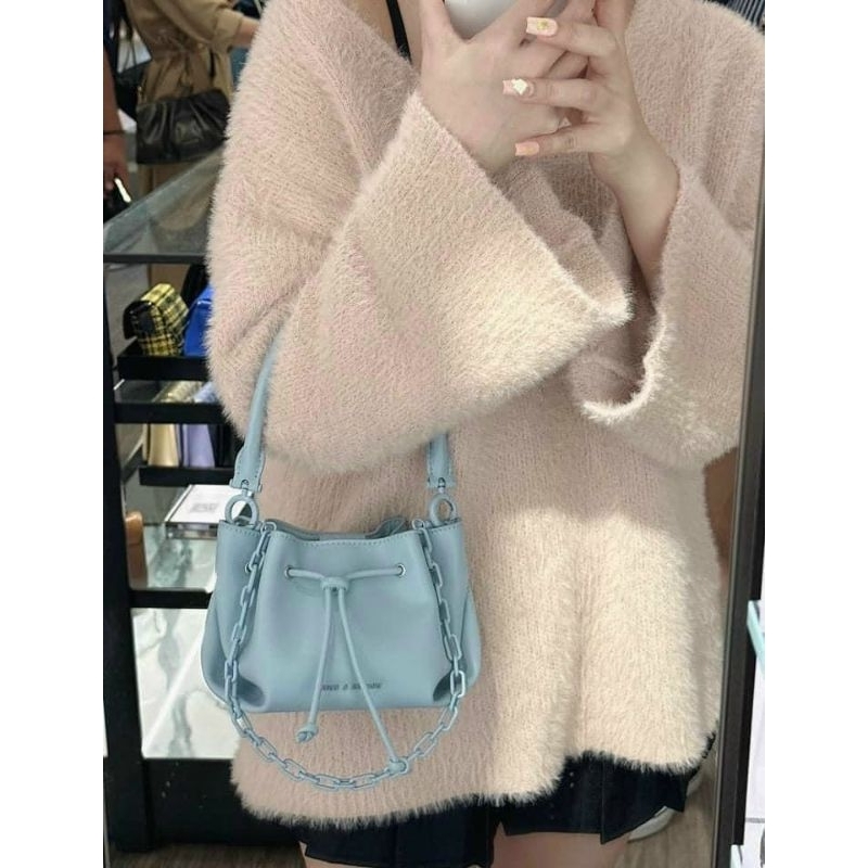 Túi Charles & Keith Boaz dây rút Top Handle