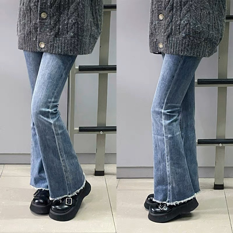 Quần jeans nữ ống loe tua gấu mẫu mới nữ tính dành cho nữ