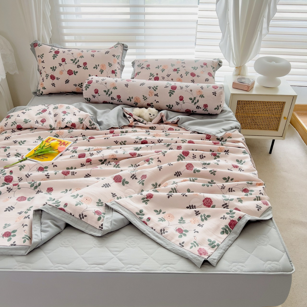 Bộ Chăn Ga Gối Cotton Đũi Hoa Hồng Leo , Chất Liệu Bền Đẹp Kích Cỡ Đa Dạng CA Bedding Decor