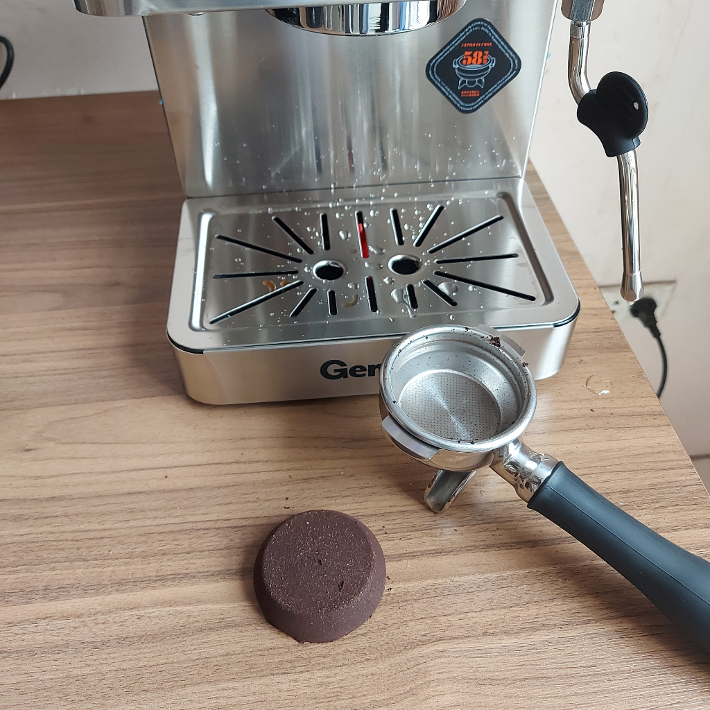 Máy Pha Cà Phê Gemilai CRM005E , Máy Pha Cafe Espresso Tự Động 3005E