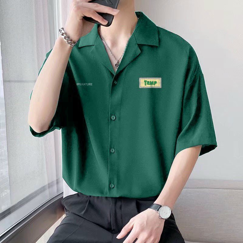 Áo sơ mi nam nữ form rộng cổ vest Lyihome chất dày dặn mát mẻ, hình thêu sắc nét