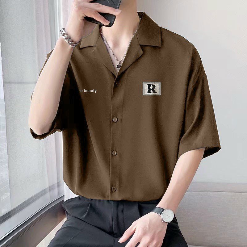 Áo sơ mi nam nữ form rộng cổ vest Lyihome chất dày dặn mát mẻ, hình thêu sắc nét