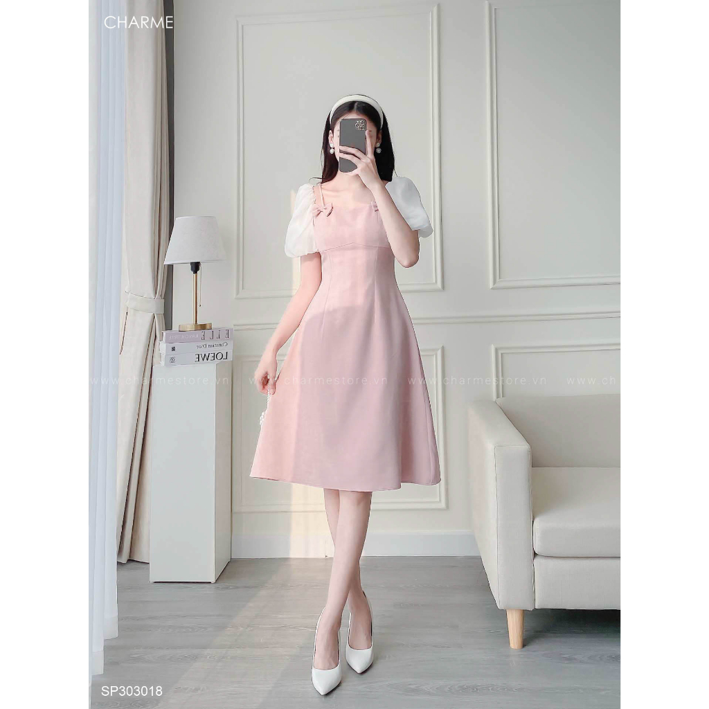 Váy xòe cổ trễ dây nơ điệu đà thiết kế Charme 303018